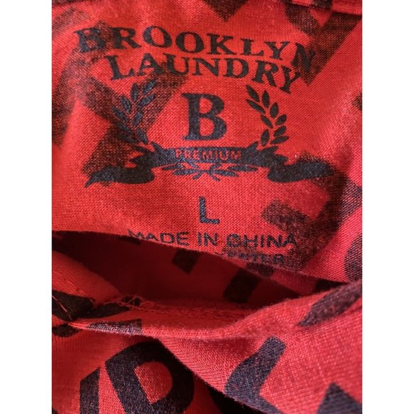 BROOKLYN LAUNDRY Black Red “HYPE" Hooded T Shirt Men’s Large - Picture 3 of 3